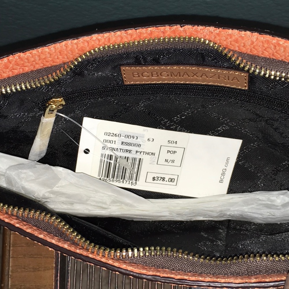 BCBG Max Azria Signature Python Snakeskin Purse - Picture 5 of 8